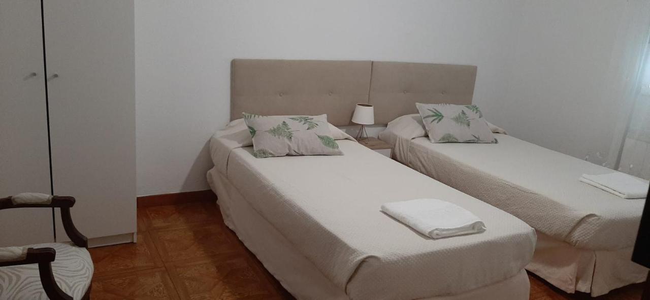 Alojamiento Casa Leon Santoña Dış mekan fotoğraf