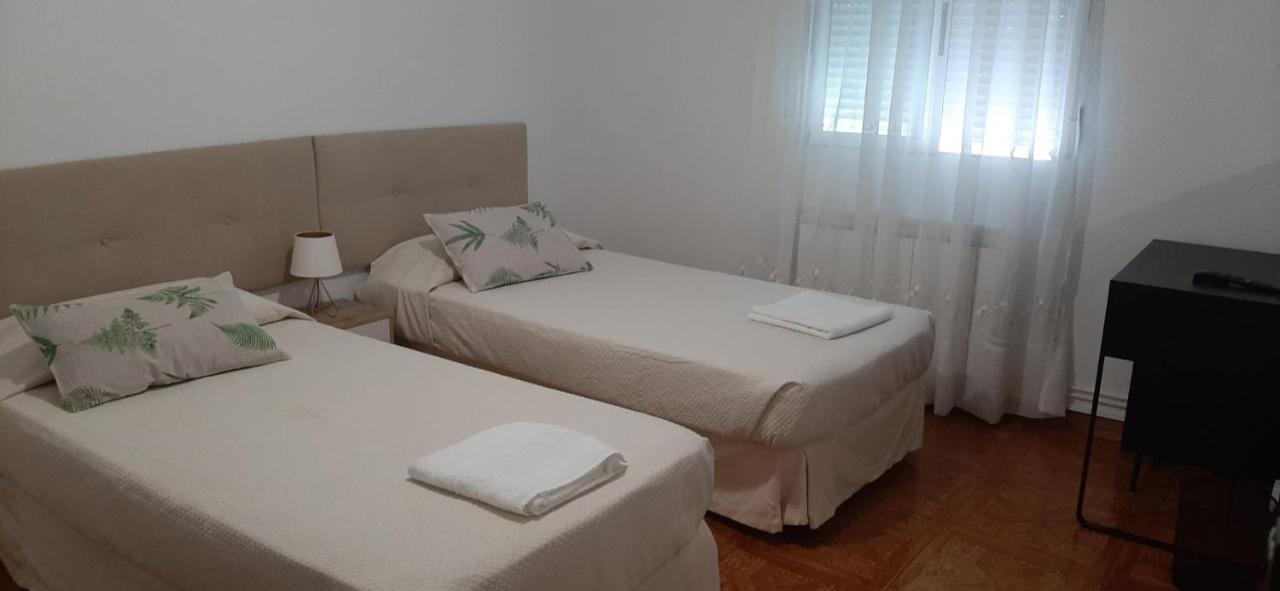 Alojamiento Casa Leon Santoña Dış mekan fotoğraf
