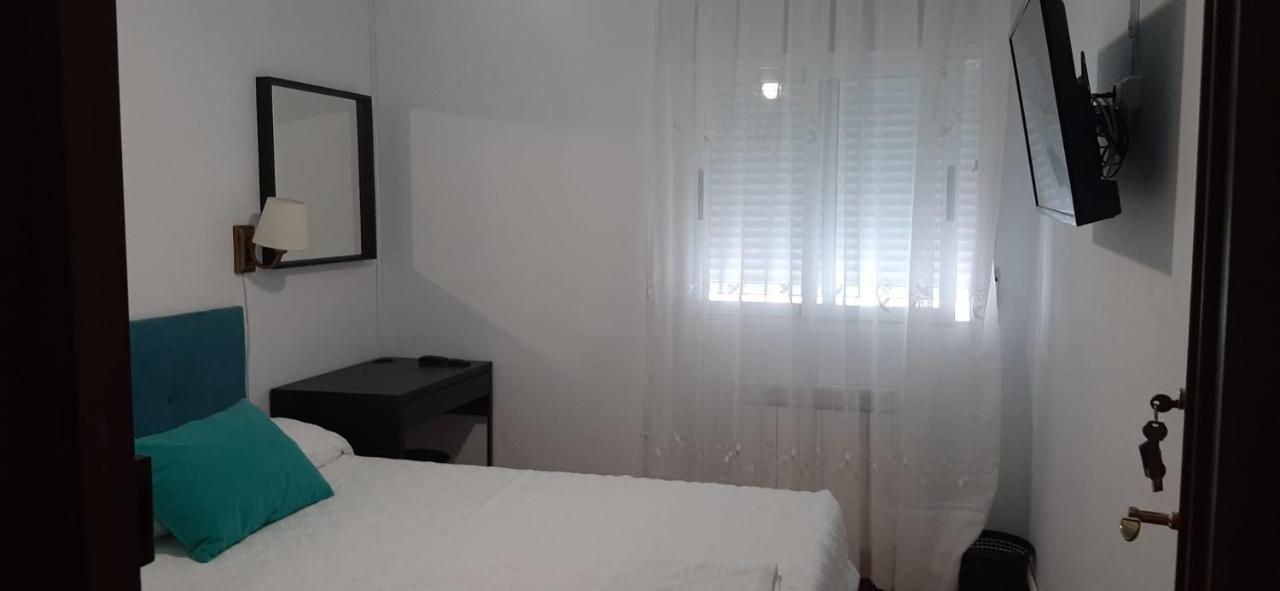 Alojamiento Casa Leon Santoña Dış mekan fotoğraf